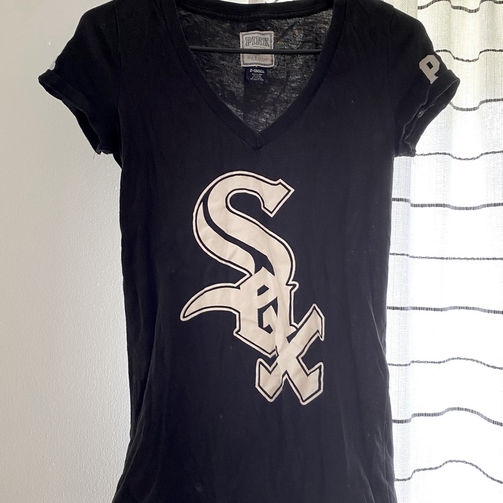 Victoria’s Secret Chicago White Sox V-Neck Tee